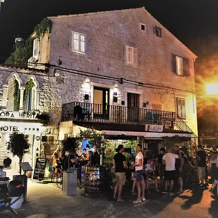 Appartement Yacht Marina Trogir, Heritage Bella Vistaa *