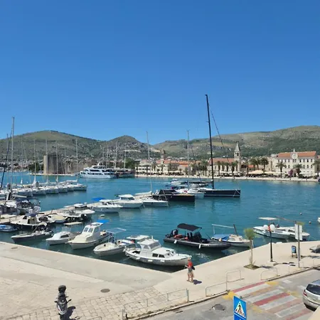 Apartment Yacht Marina, Bella Vista Trogir